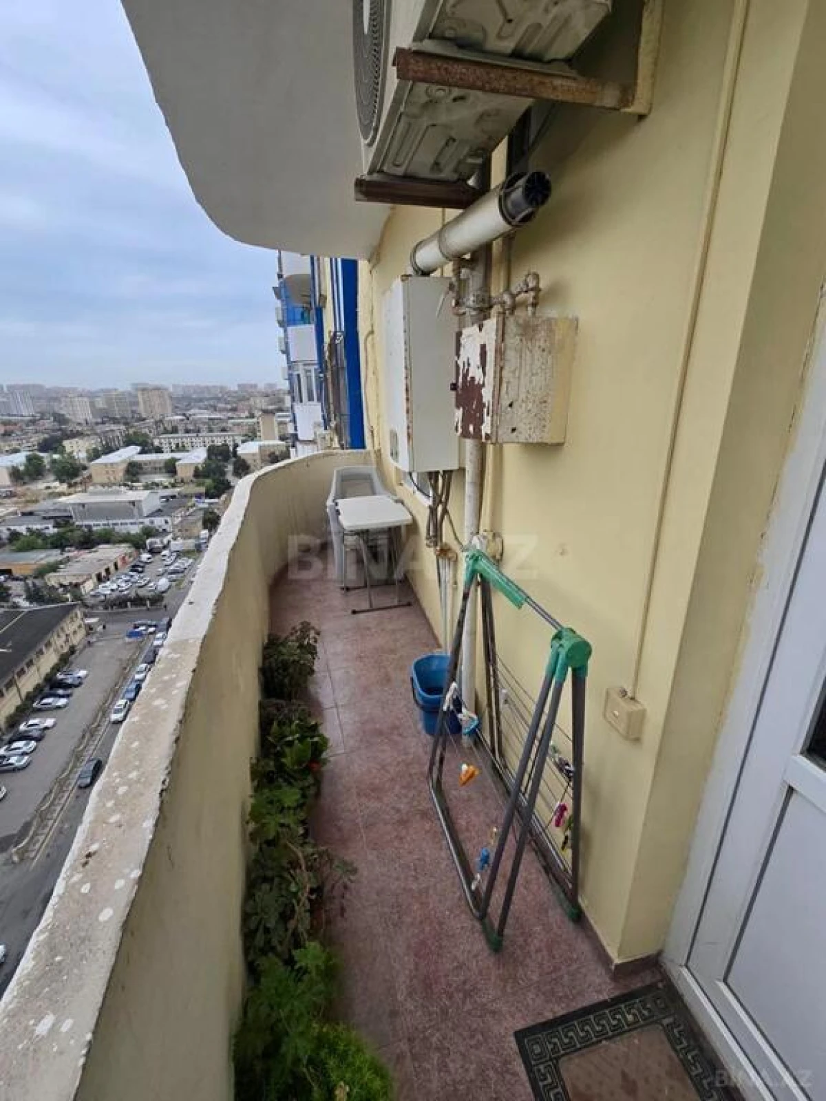 Satılır 2 otaqlı mənzil 67 m²