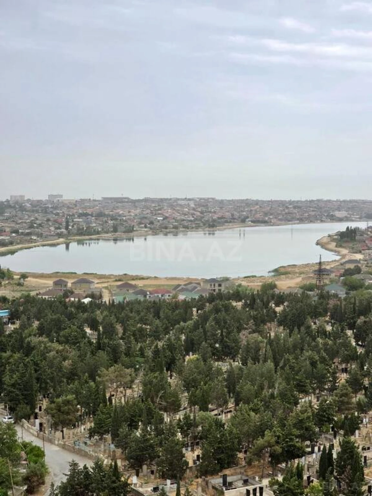 Satılır 2 otaqlı mənzil 67 m²