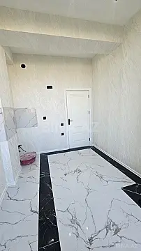 Satılır 2 otaqlı mənzil 75 m²