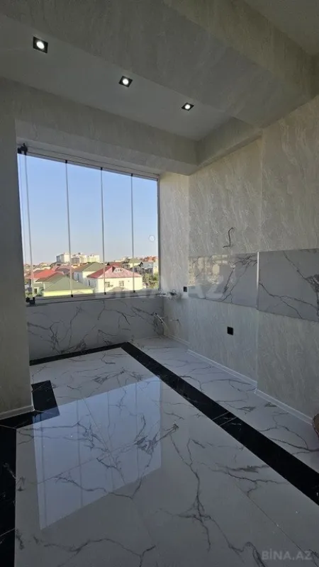 Satılır 2 otaqlı mənzil 75 m²