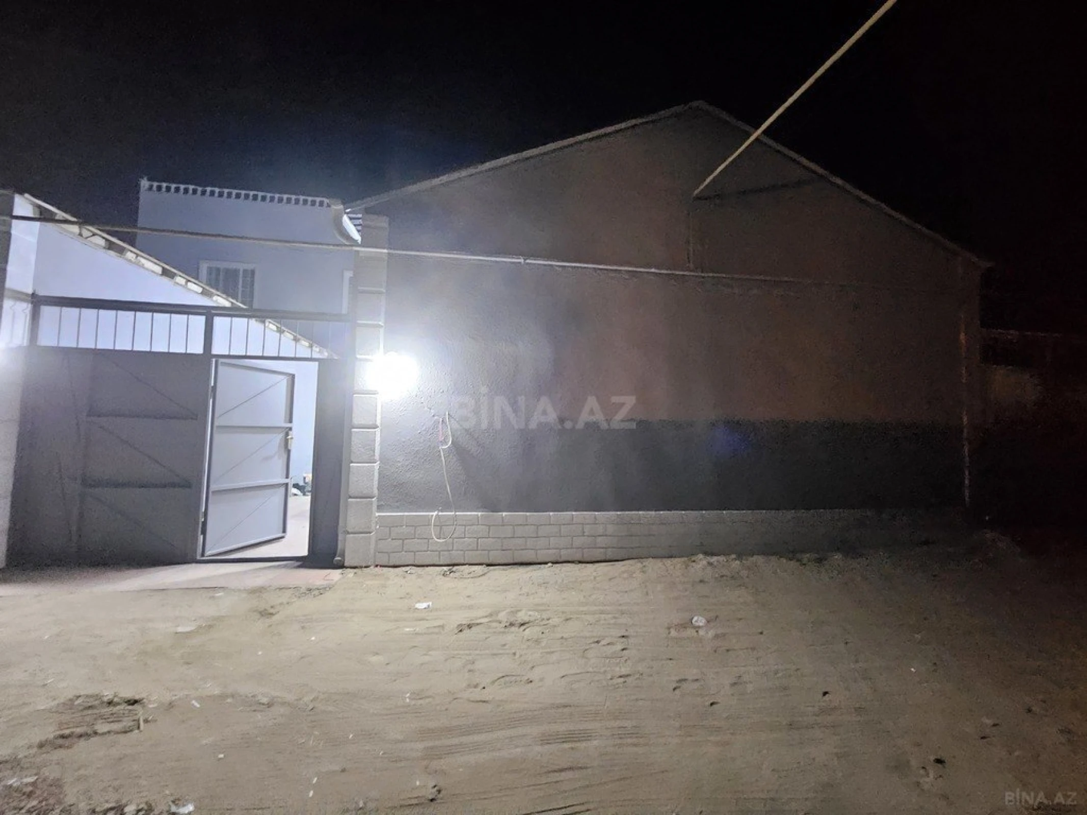 Satılır 3 otaqlı həyət evi 90 m²