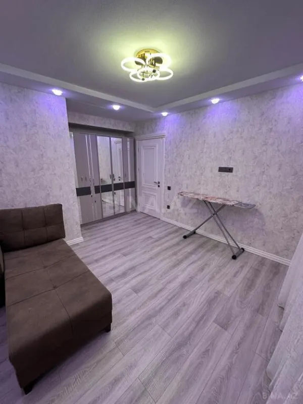 Kirayə verilir 4 otaqlı həyət evi 360 m²