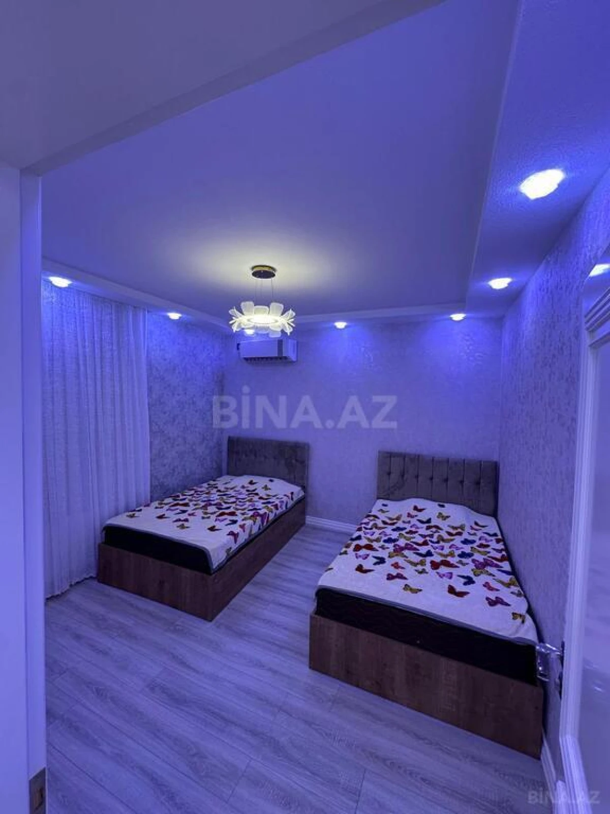 Kirayə verilir 4 otaqlı həyət evi 360 m²