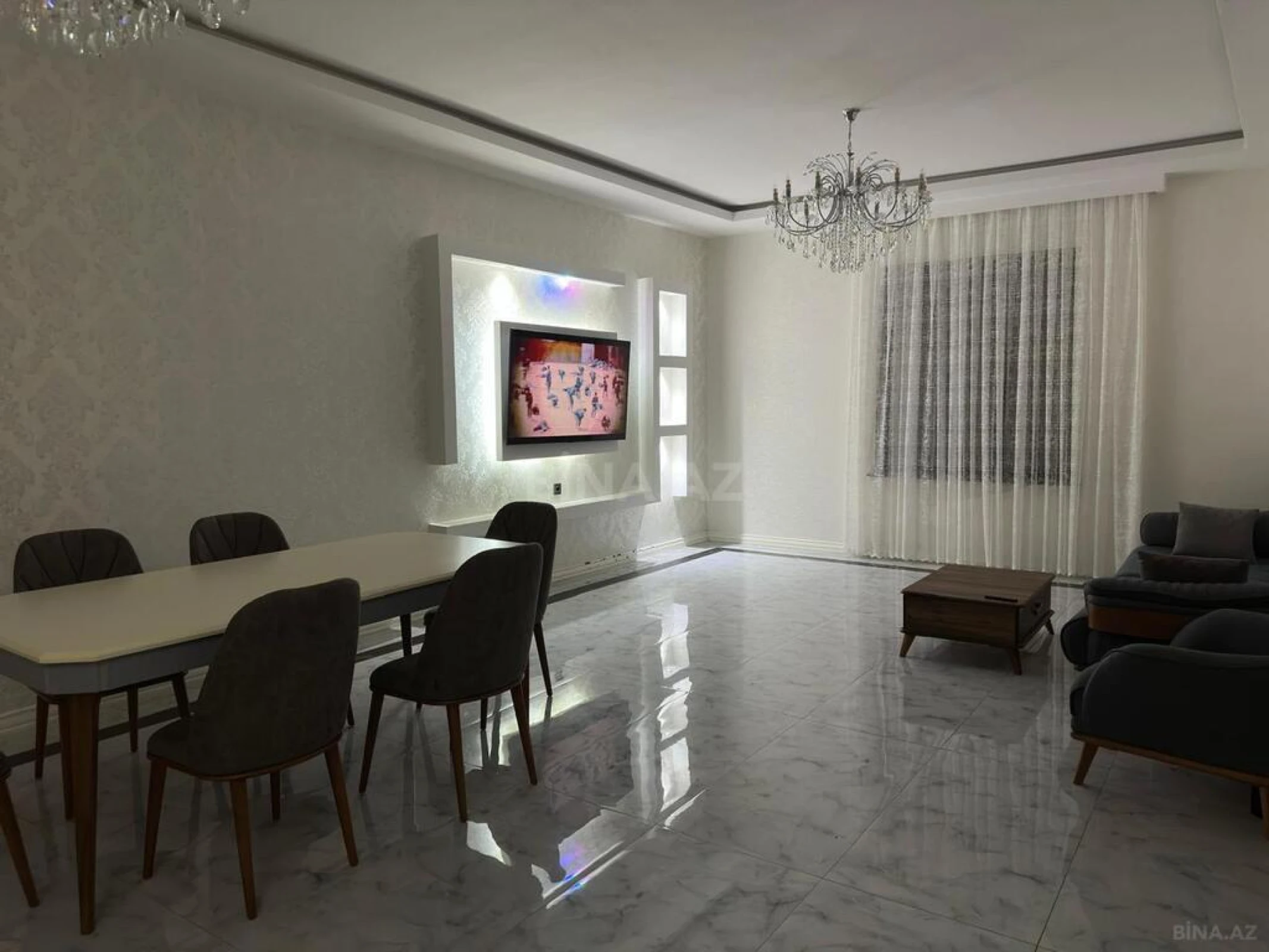 Kirayə verilir 4 otaqlı həyət evi 360 m²