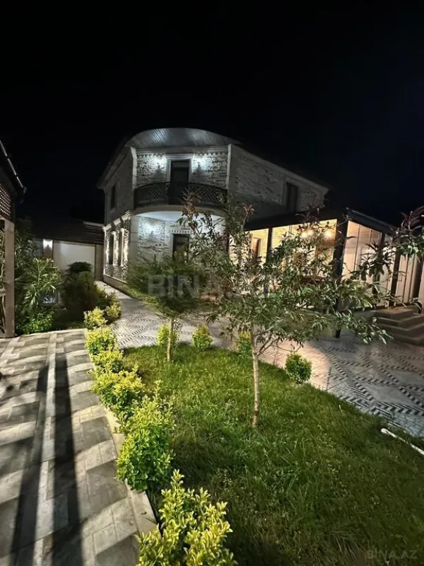 Kirayə verilir 4 otaqlı həyət evi 360 m²