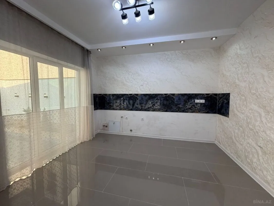 Satılır 4 otaqlı həyət evi 150 m²
