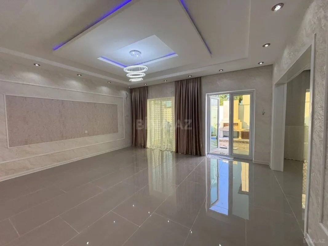 Satılır 4 otaqlı həyət evi 150 m²