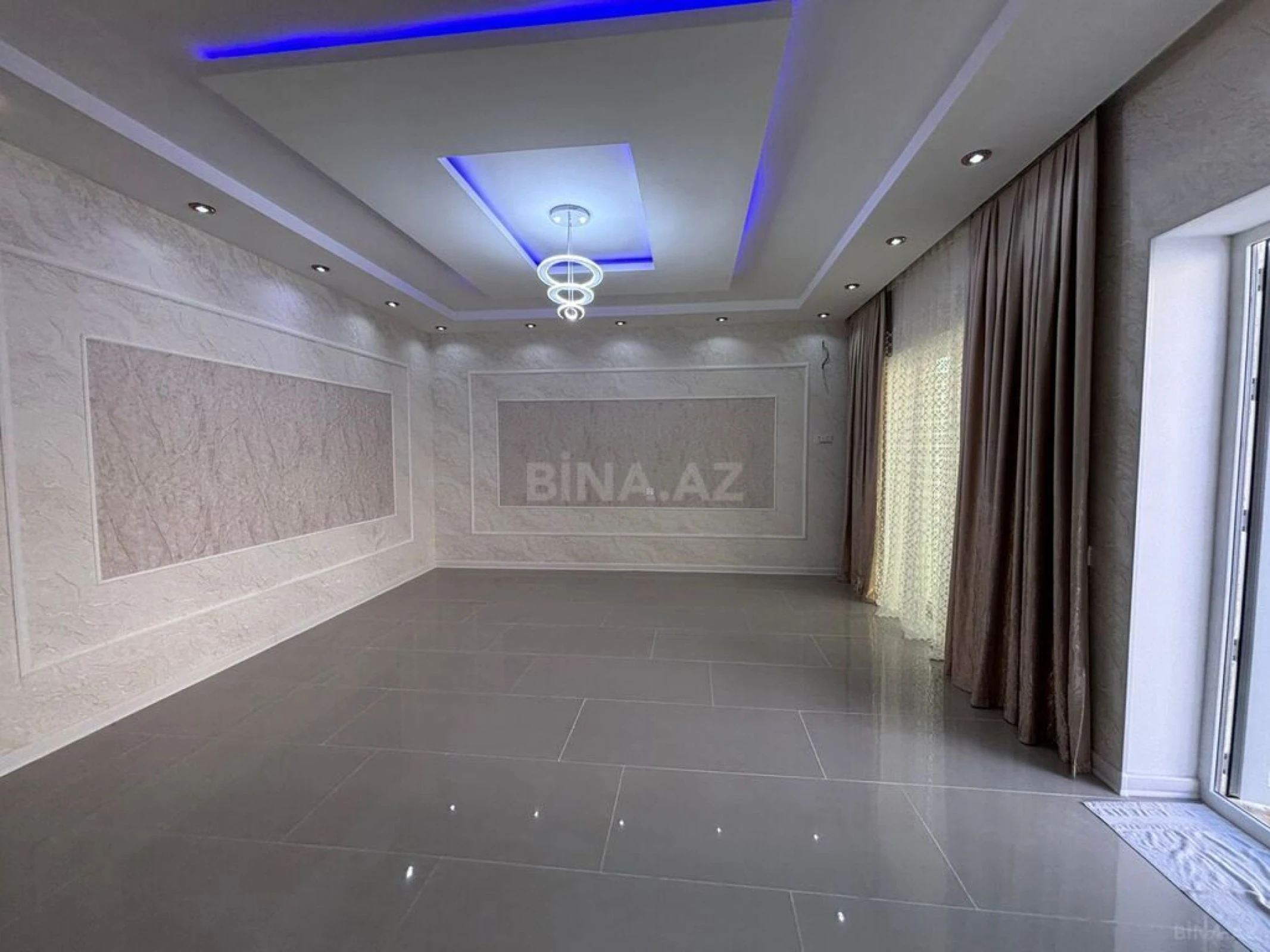 Satılır 4 otaqlı həyət evi 150 m²