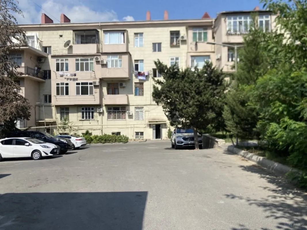 Satılır 1 otaqlı mənzil 31 m²