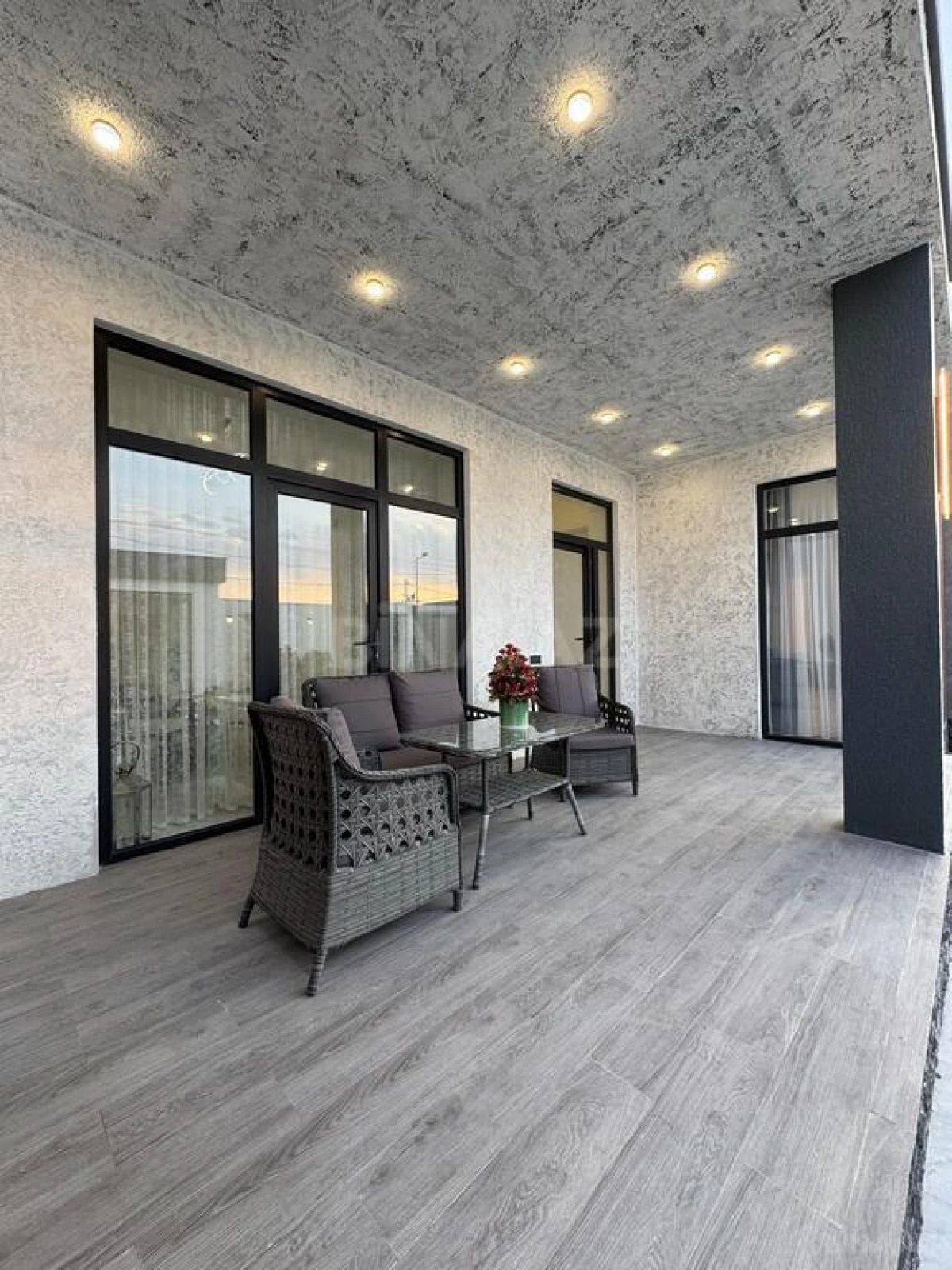 Satılır 4 otaqlı həyət evi 160 m²