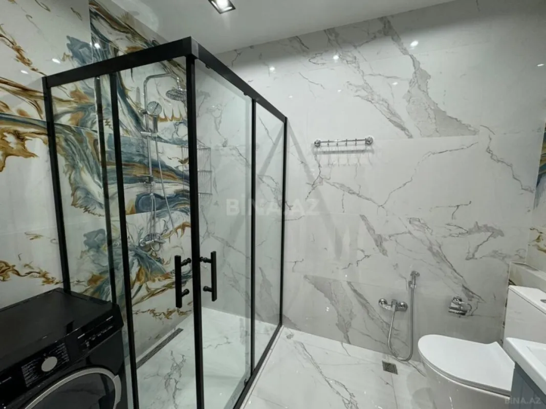 Kirayə verilir 3 otaqlı mənzil 147 m²