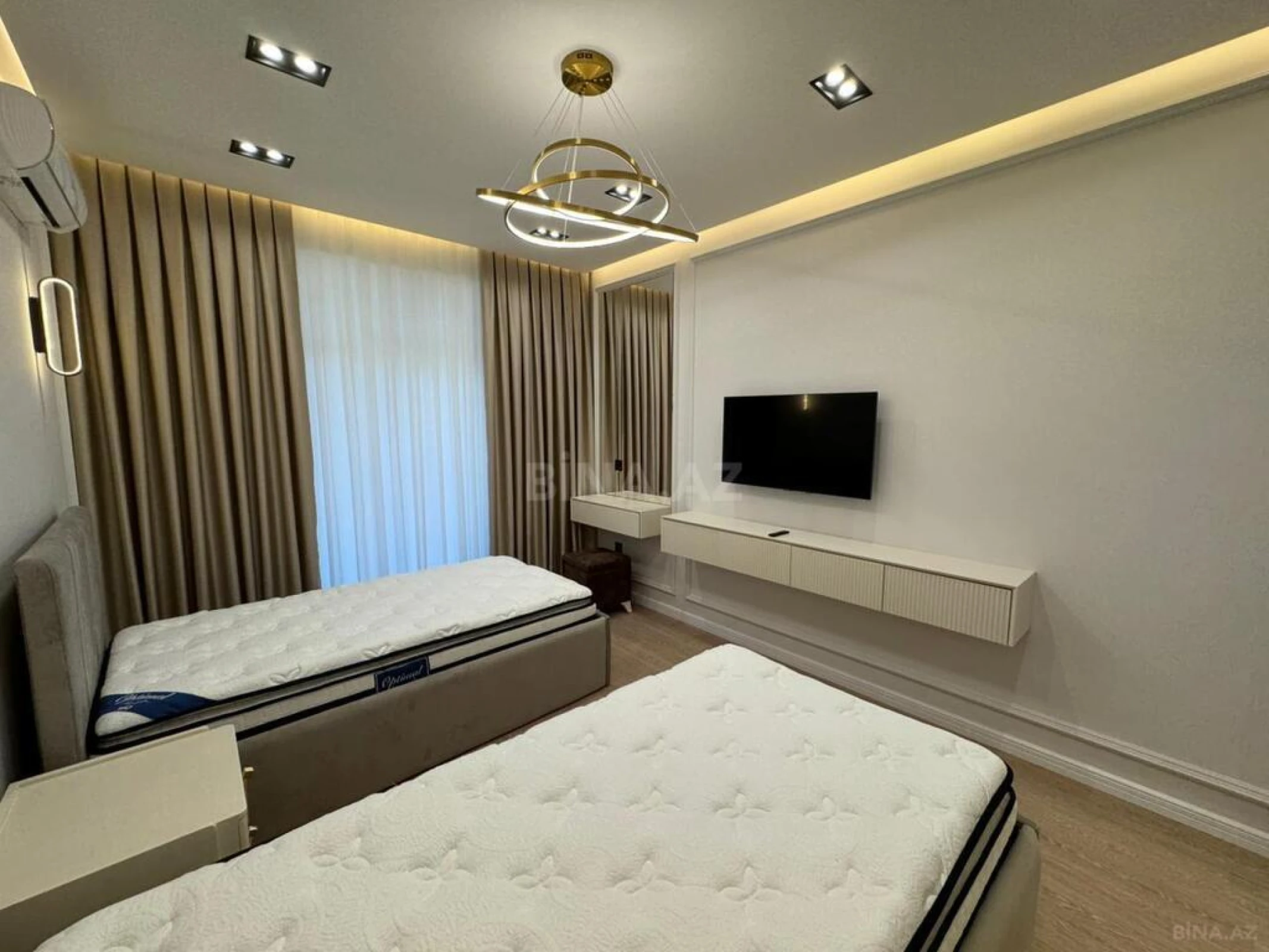 Kirayə verilir 3 otaqlı mənzil 147 m²