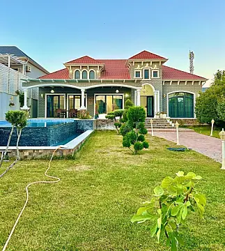 Satılır 5 otaqlı həyət evi 300 m² — Bakı, Mərdəkan 5 otaq 300.00 m²