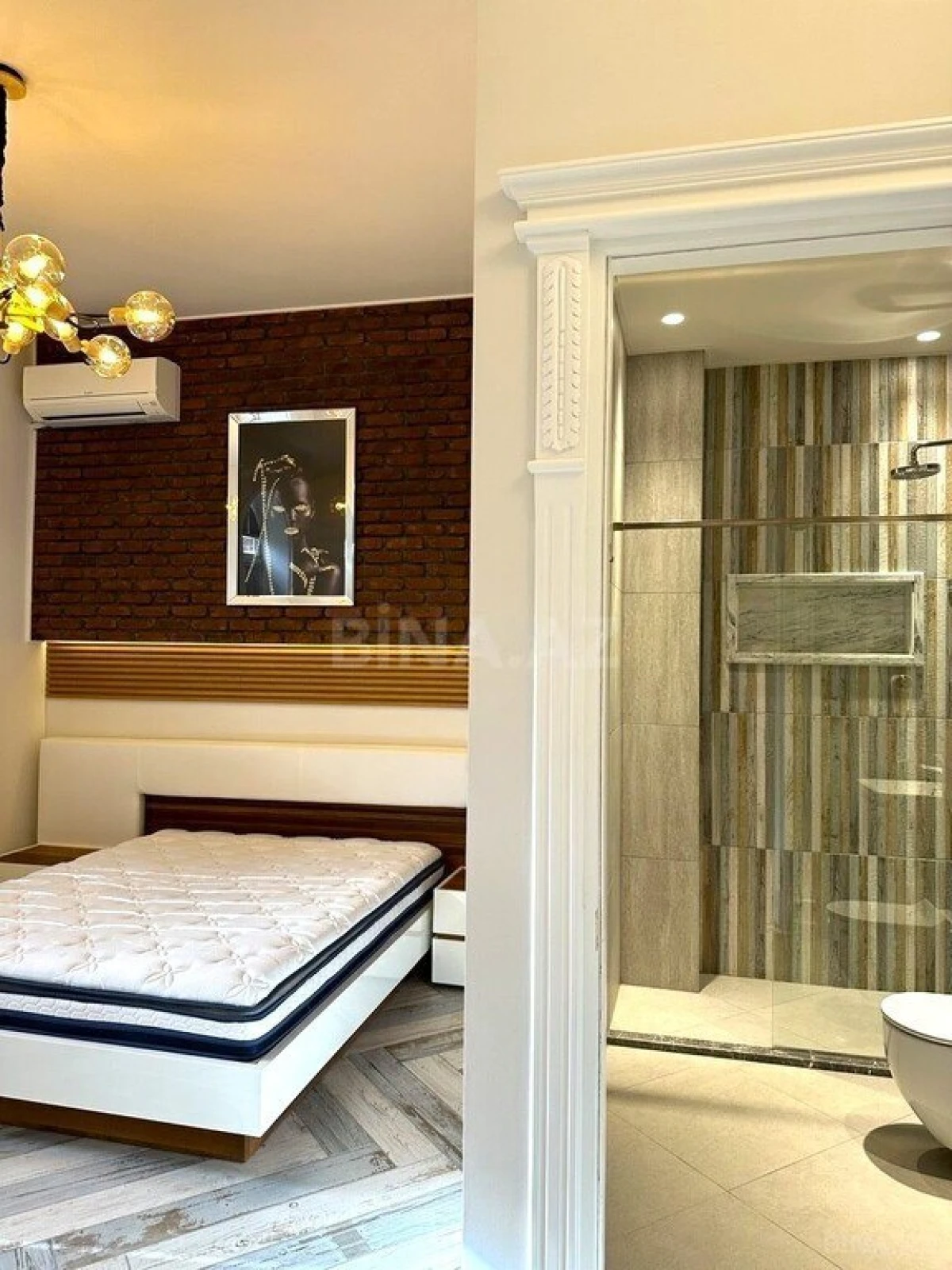 Satılır 9 otaqlı həyət evi 450 m²