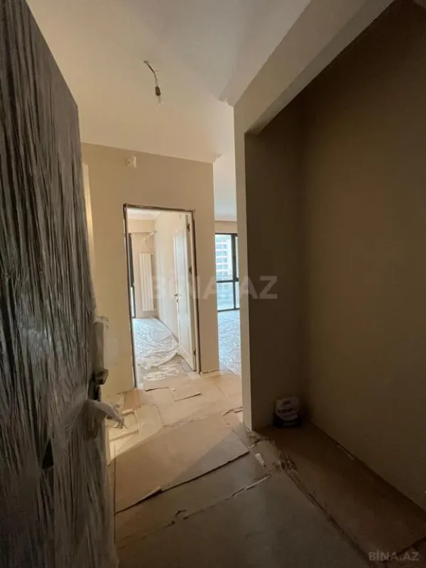 Satılır 2 otaqlı mənzil 57 m²