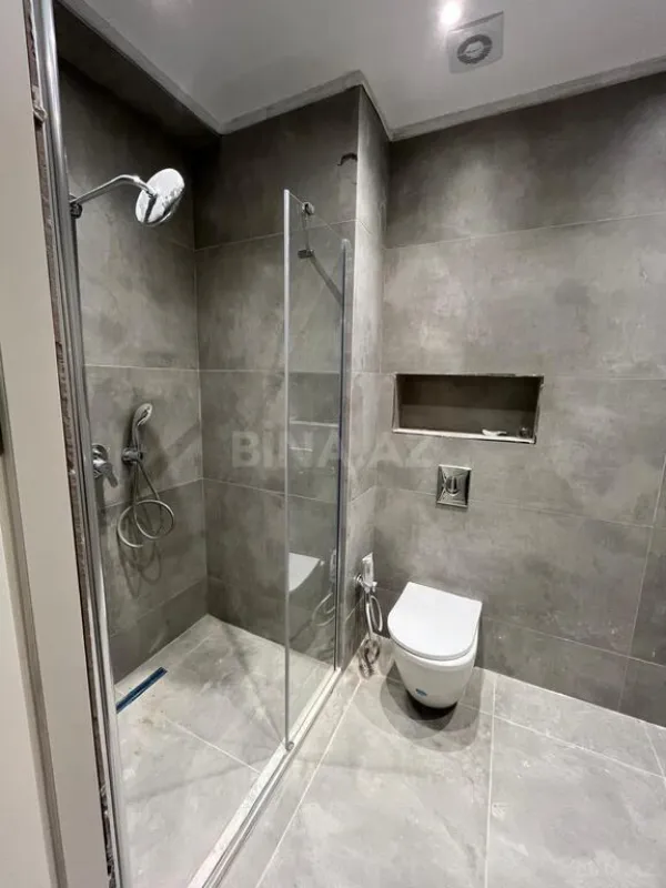 Satılır 2 otaqlı mənzil 57 m²