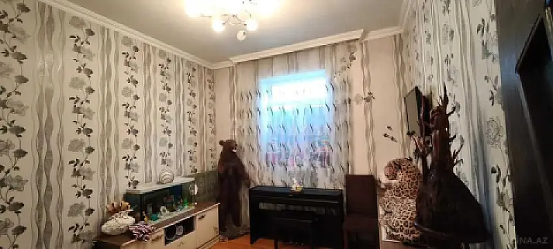 Satılır 4 otaqlı həyət evi 90 m²