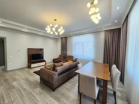 Kirayə verilir 2 otaqlı mənzil 100 m² — Bakı, Yasamal 2 otaq 100.00 m²