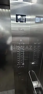 Satılır 3 otaqlı mənzil 136 m²