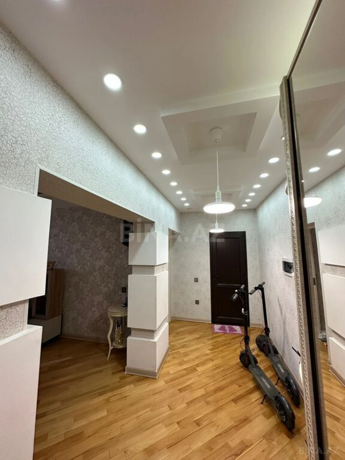 Satılır 3 otaqlı mənzil 100 m²