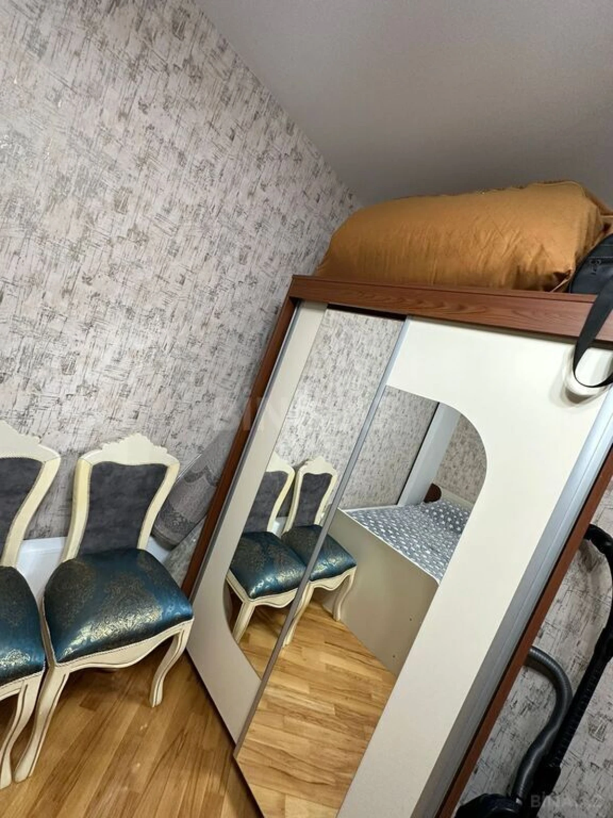 Satılır 3 otaqlı mənzil 100 m²