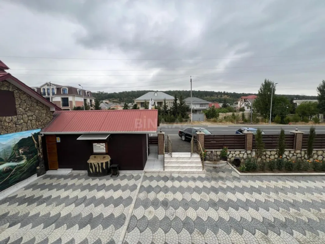 Satılır obyekt 2200 m²