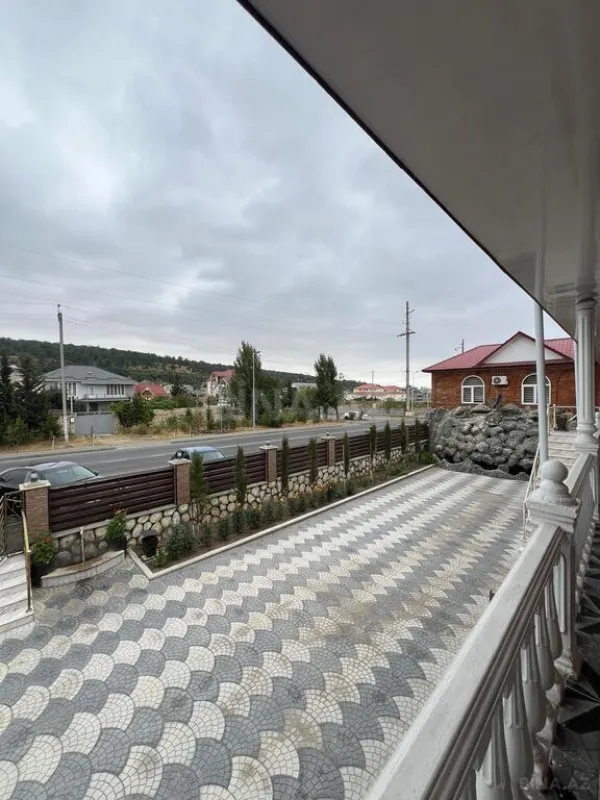 Satılır obyekt 2200 m²