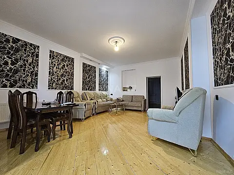 Satılır 2 otaqlı həyət evi 74 m² — Bakı, M.Ə.Rəsulzadə qəs. 2 otaq 74.00 m²