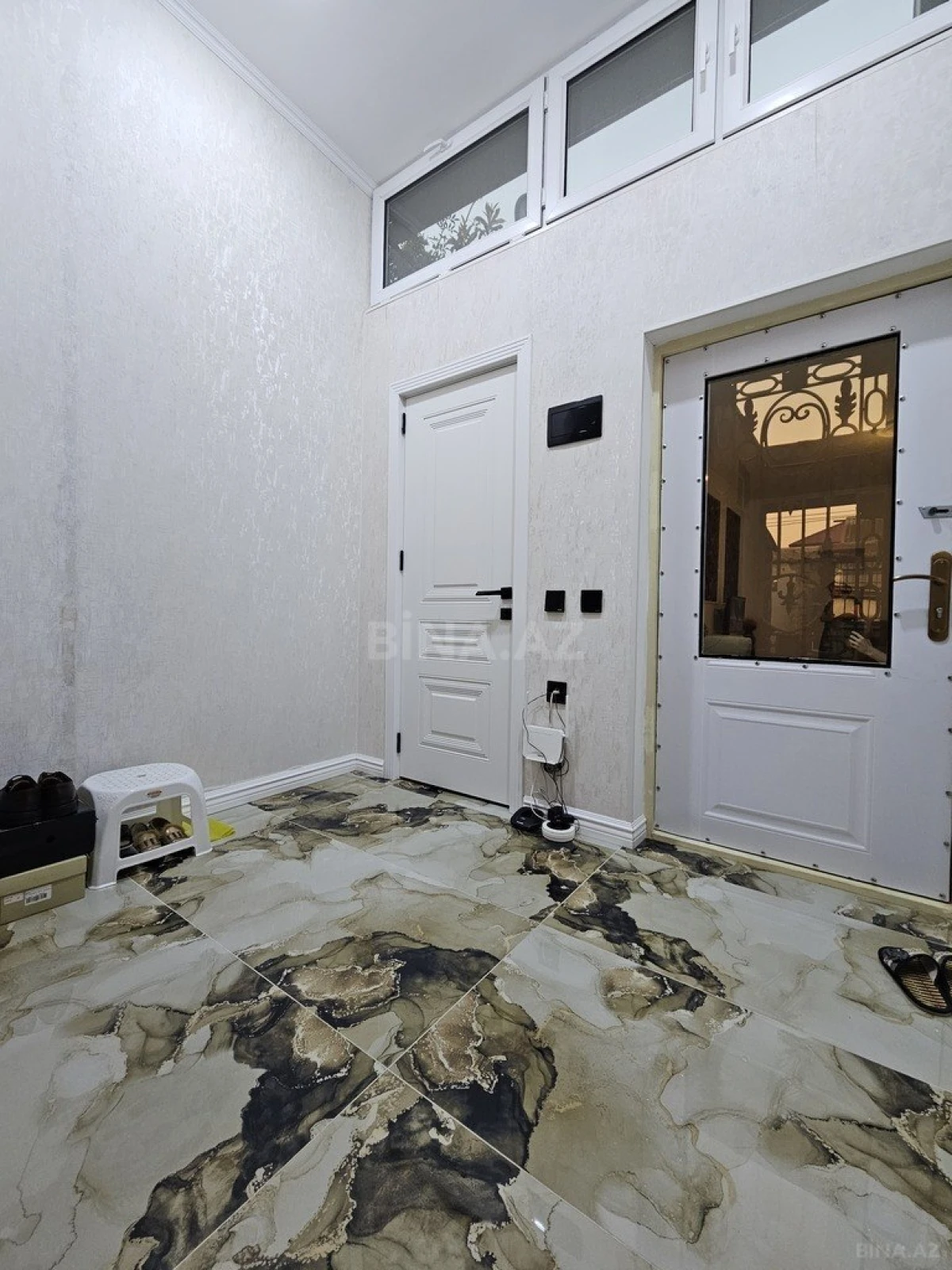 Satılır 2 otaqlı həyət evi 74 m²