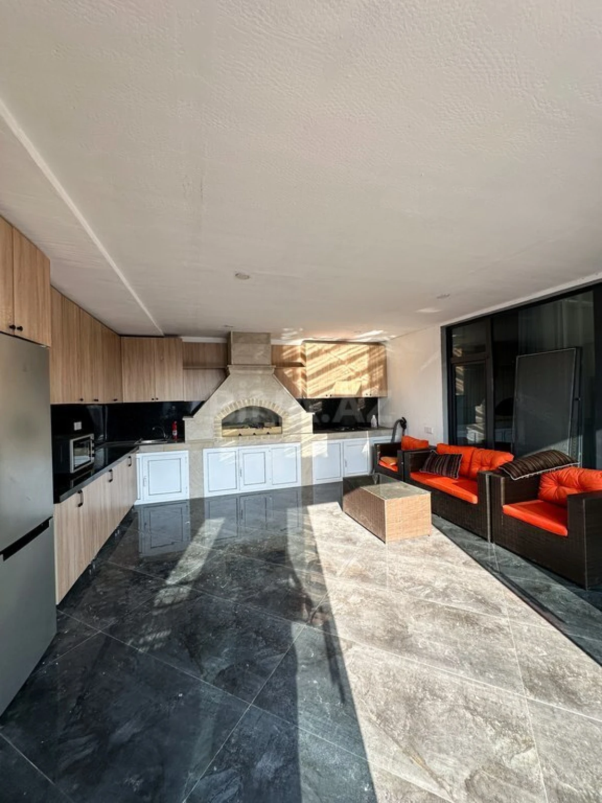 Satılır 4 otaqlı həyət evi 224 m²