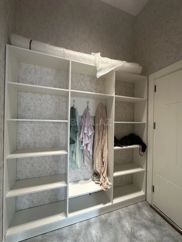 Satılır 4 otaqlı həyət evi 224 m²