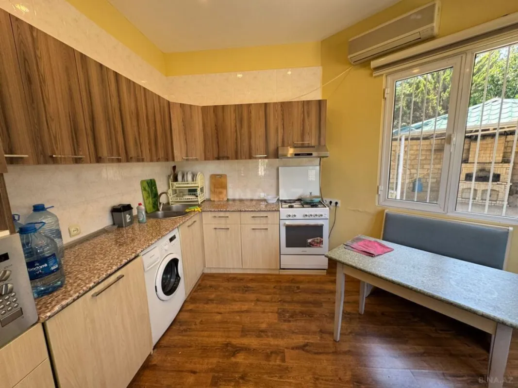 Satılır 4 otaqlı həyət evi 129 m²