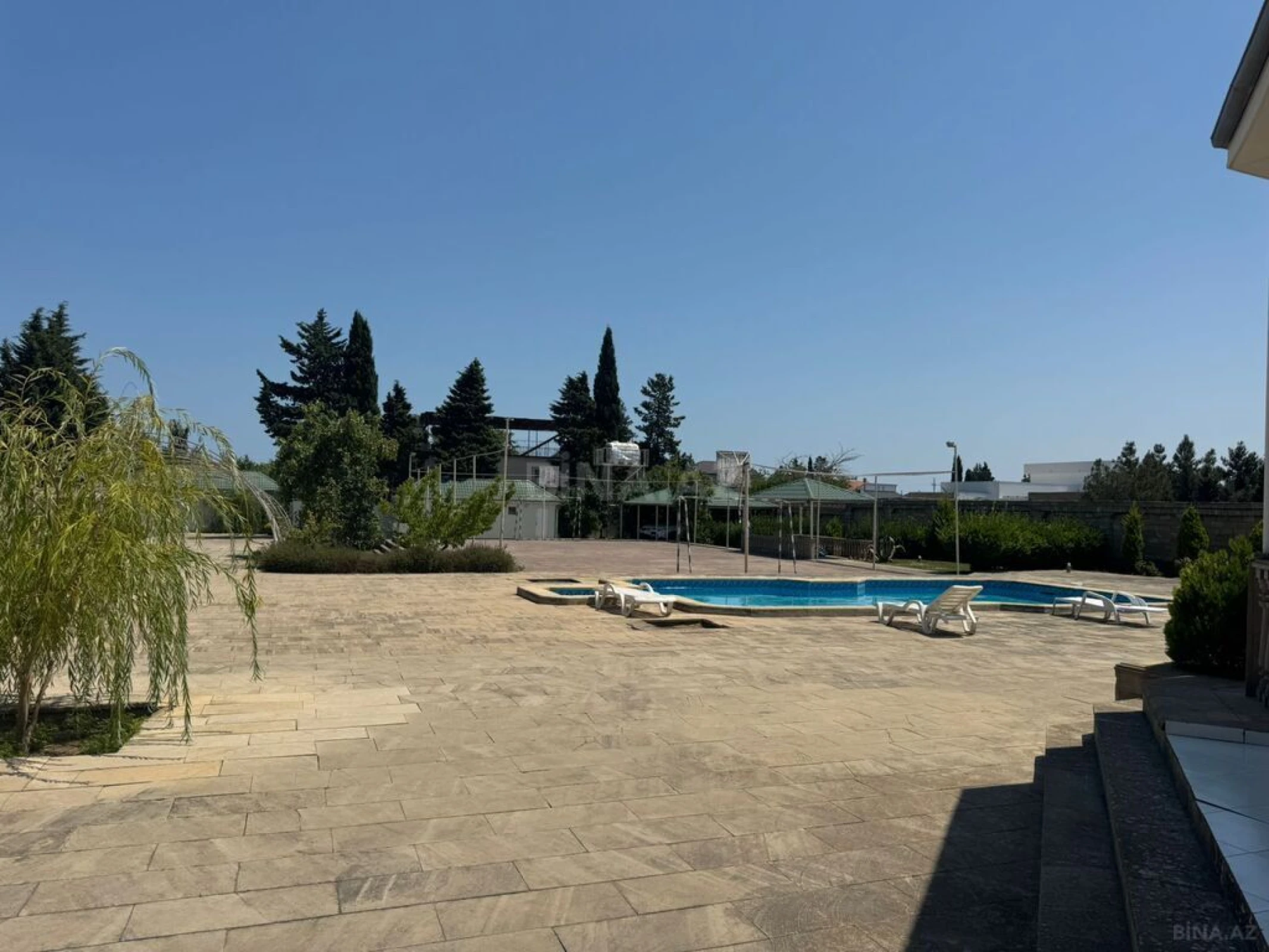 Satılır 4 otaqlı həyət evi 129 m²