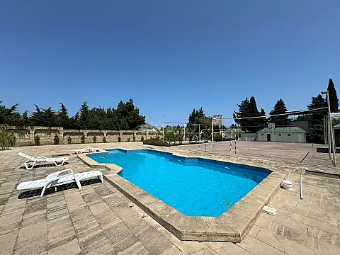 Satılır 4 otaqlı həyət evi 129 m²