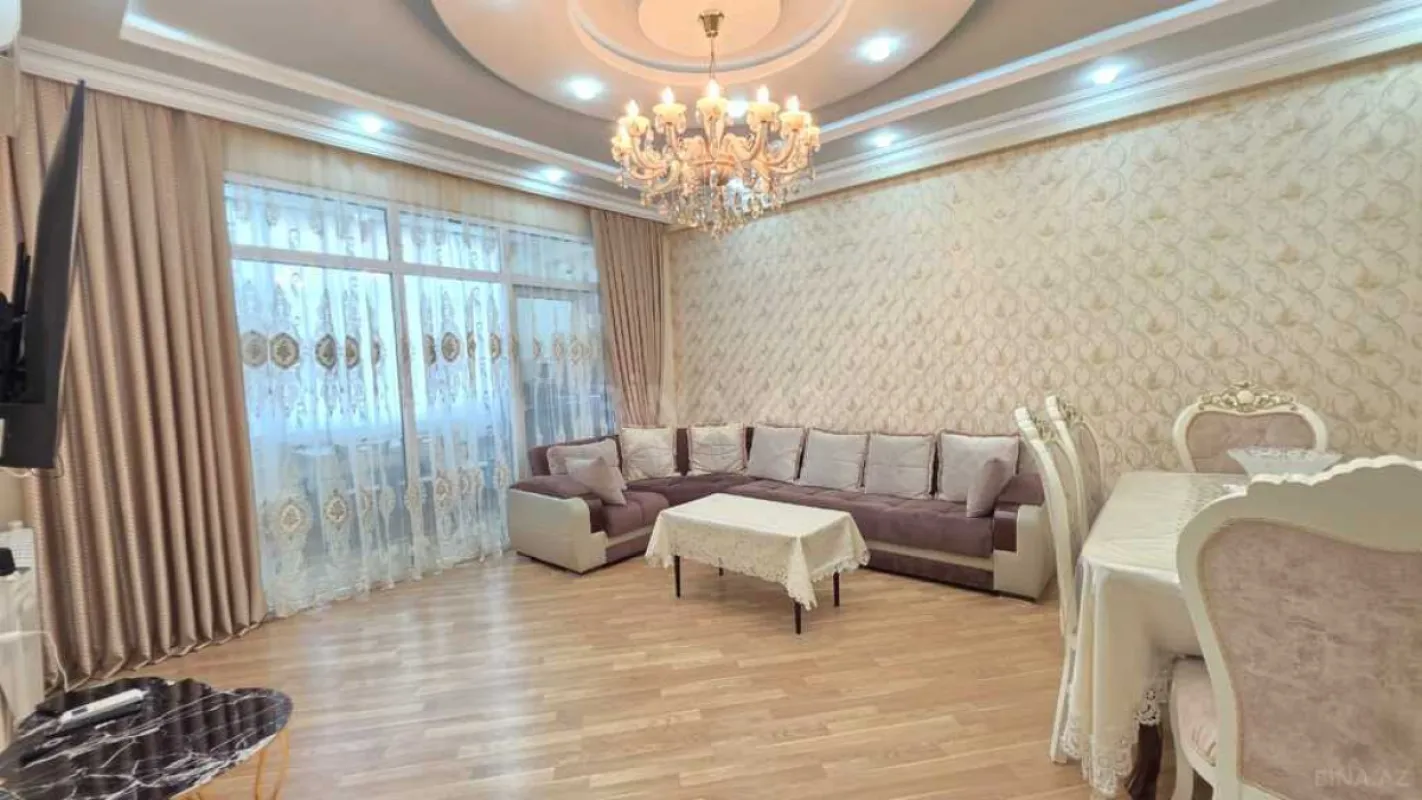 Satılır 3 otaqlı mənzil 92 m²