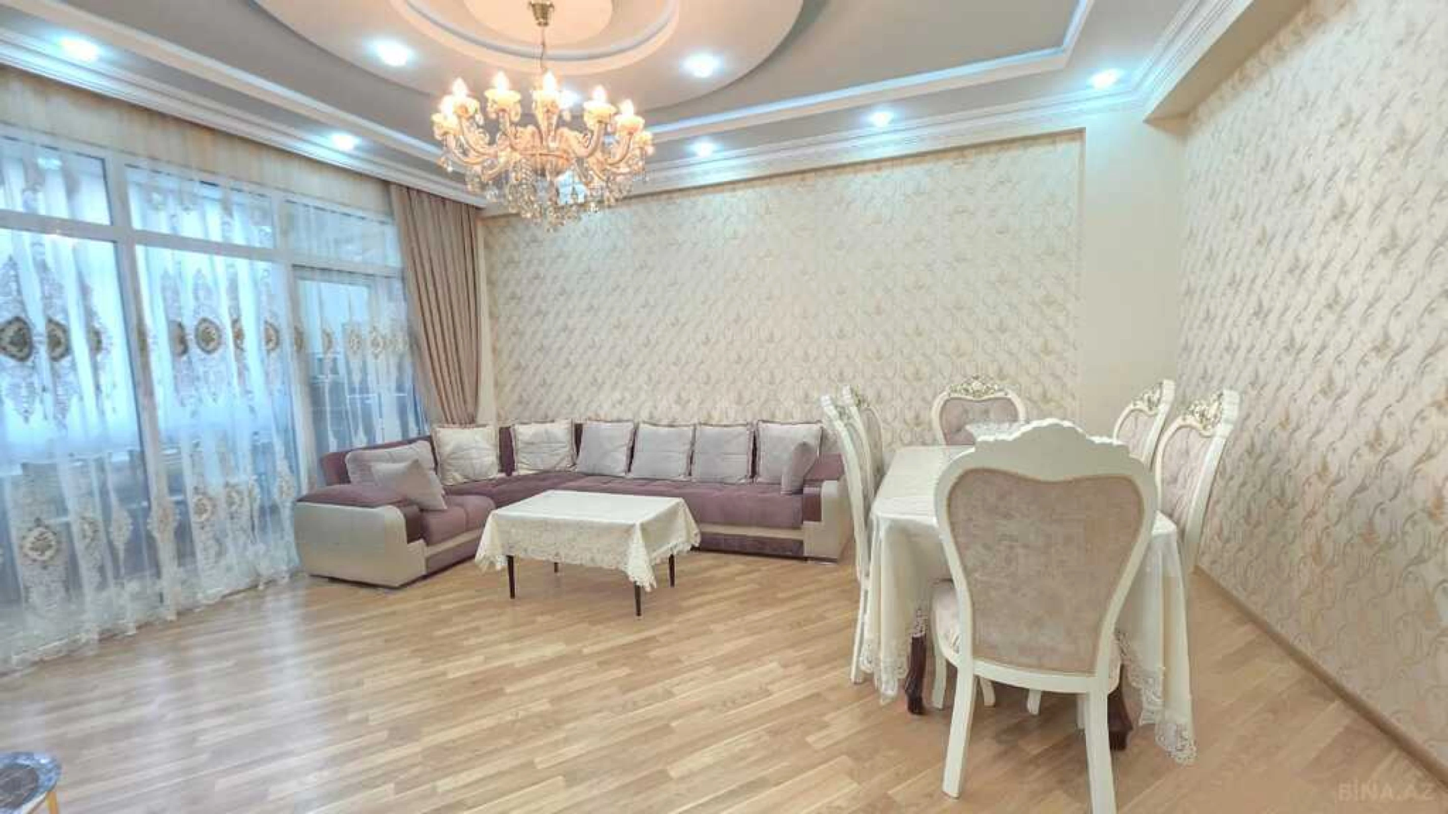Satılır 3 otaqlı mənzil 92 m²