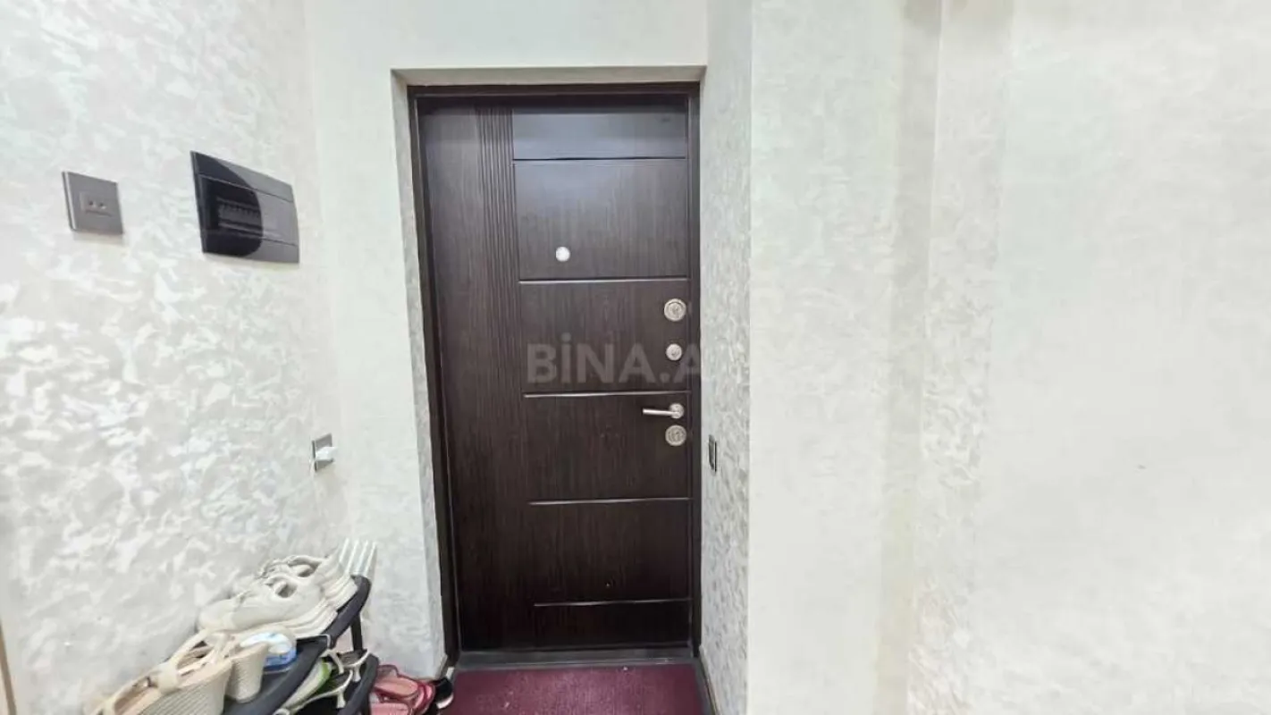 Satılır 3 otaqlı mənzil 92 m²