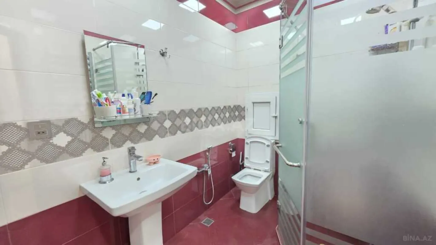 Satılır 3 otaqlı mənzil 92 m²