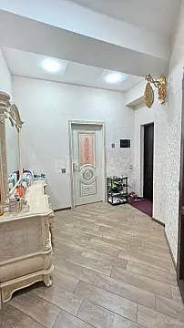 Satılır 3 otaqlı mənzil 92 m²