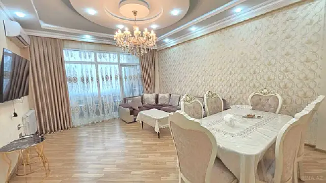 Satılır 3 otaqlı mənzil 92 m²