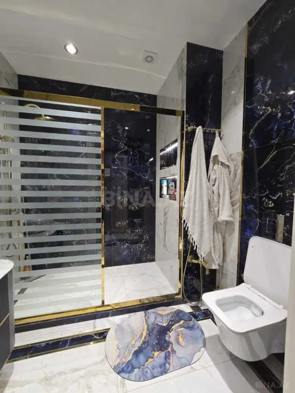 Satılır 4 otaqlı mənzil 185 m²