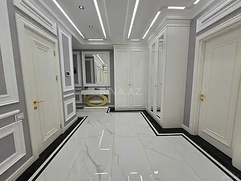 Satılır 4 otaqlı mənzil 185 m²