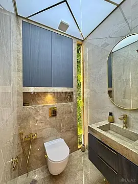 Satılır 3 otaqlı mənzil 126 m²