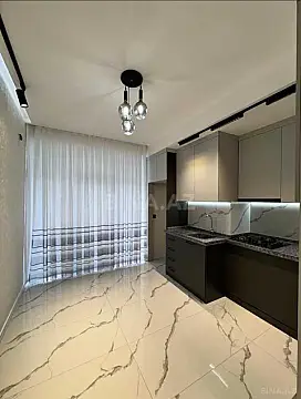 Satılır 2 otaqlı mənzil 95 m²