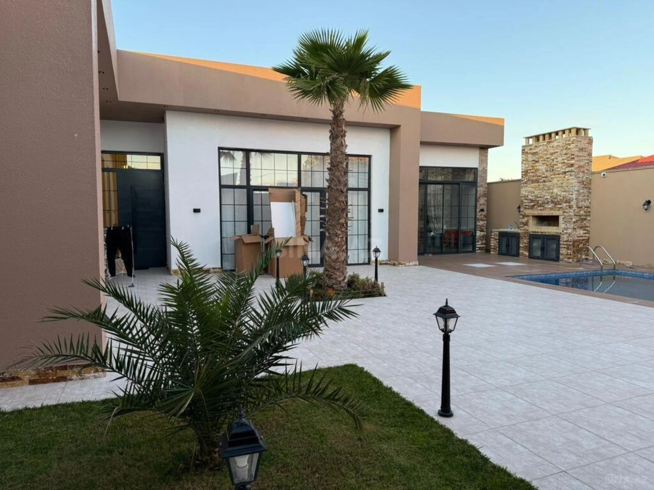 Kirayə verilir 4 otaqlı həyət evi 220 m²