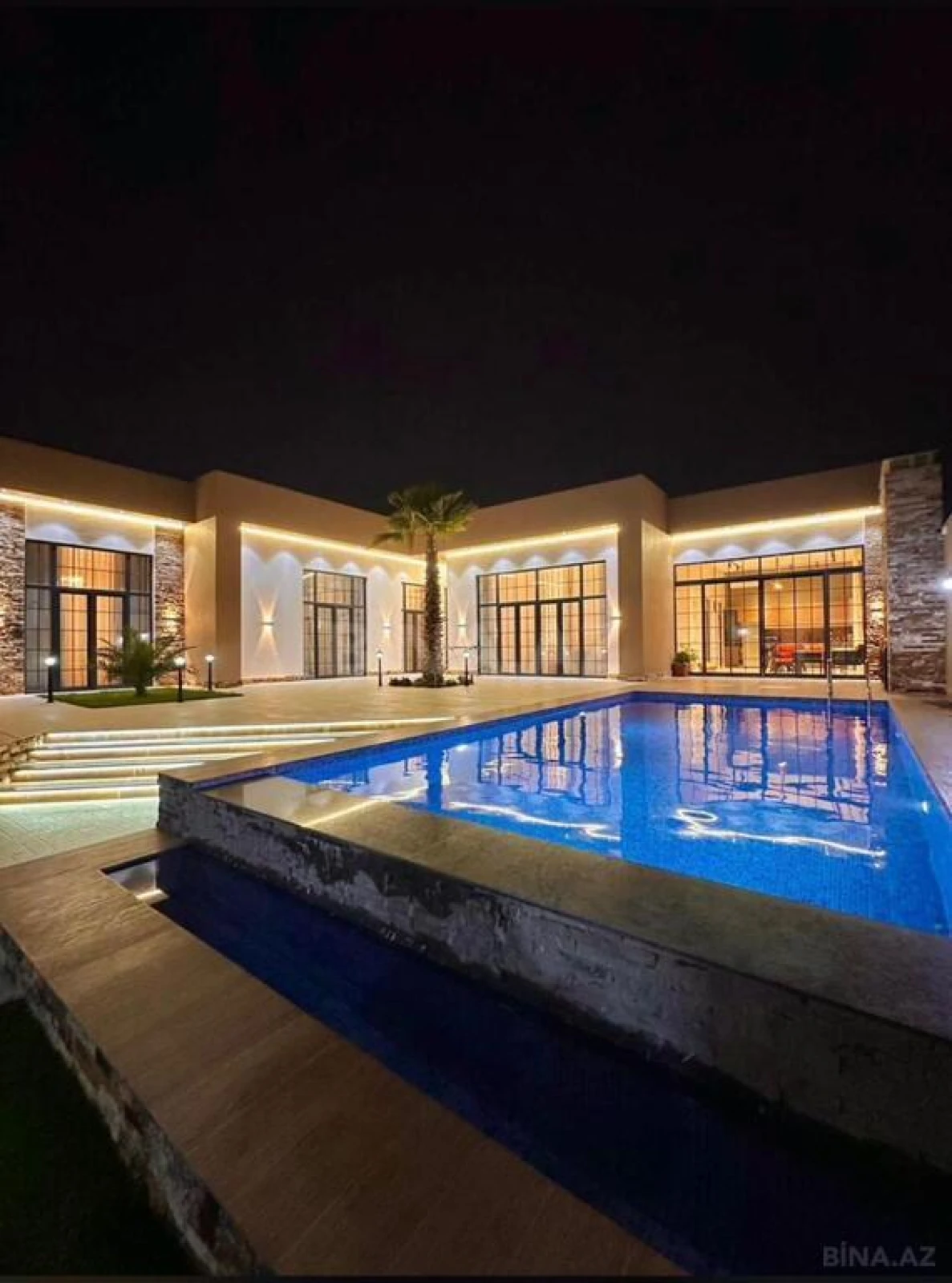 Kirayə verilir 4 otaqlı həyət evi 220 m²