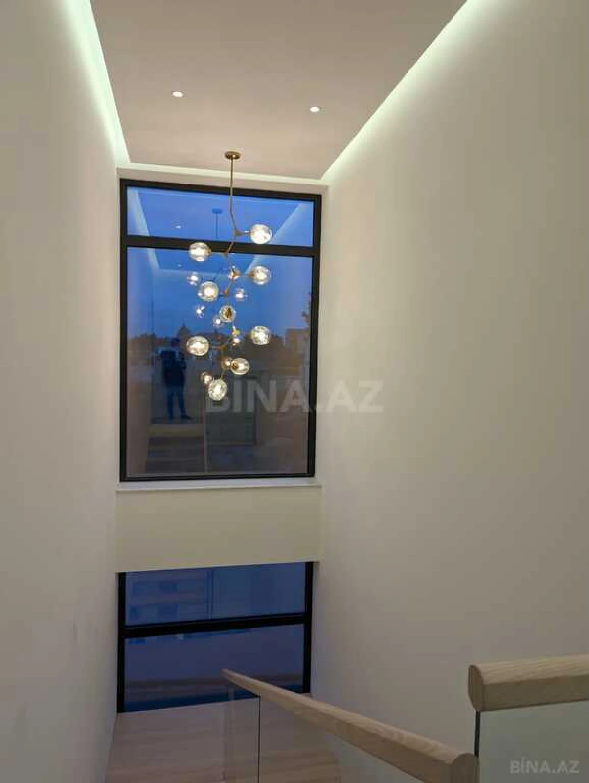 Kirayə verilir 5 otaqlı həyət evi 300 m²