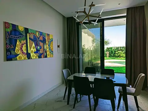 Kirayə verilir 5 otaqlı həyət evi 300 m²