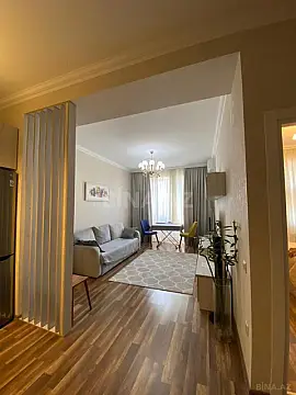 Kirayə verilir 2 otaqlı mənzil 50 m²