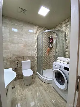 Kirayə verilir 2 otaqlı mənzil 50 m²